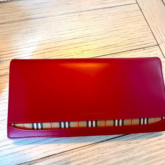Burberry Red Long Wallet - Picture 1 of 4